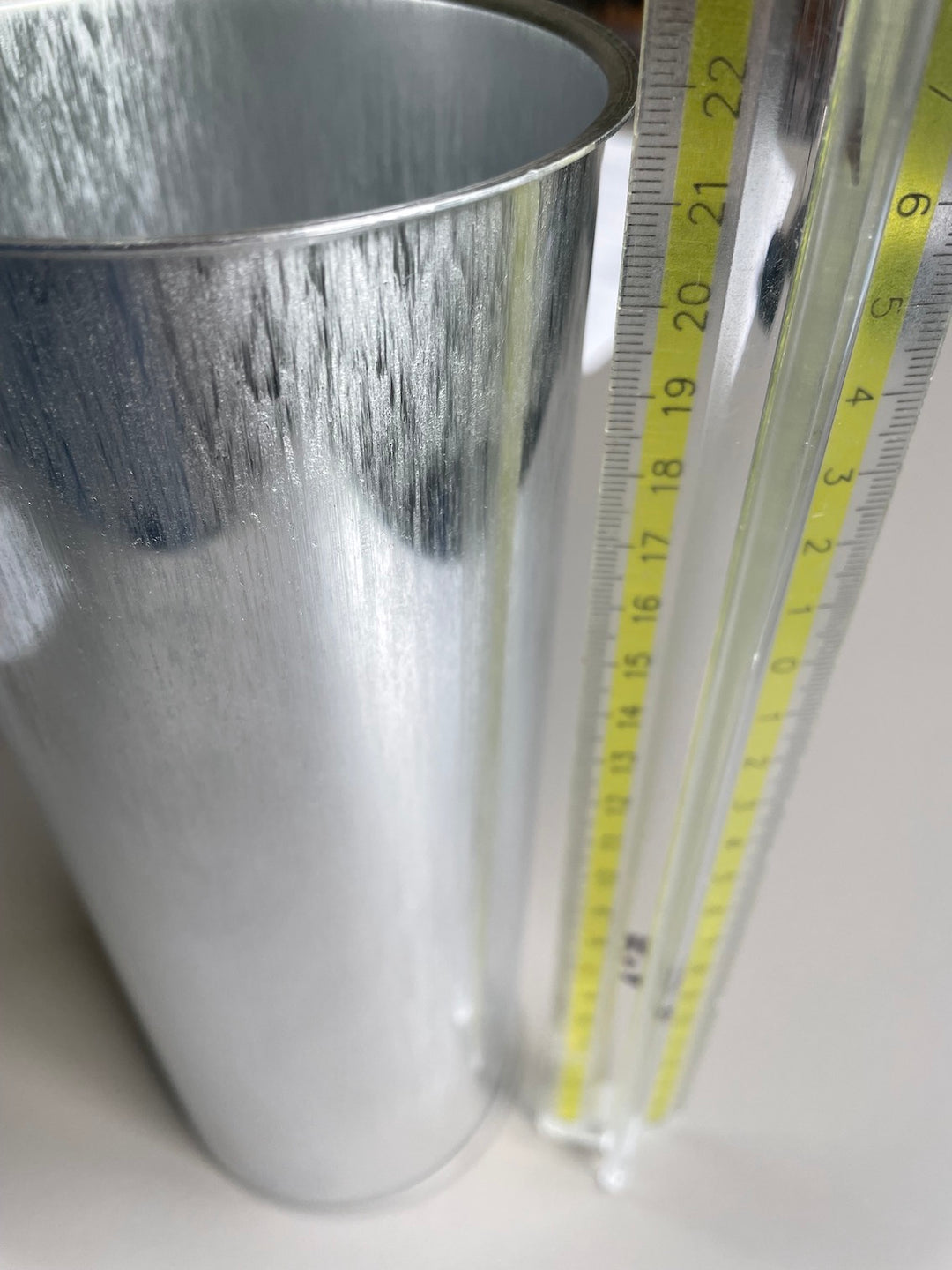 Cilindro in metallo per cera