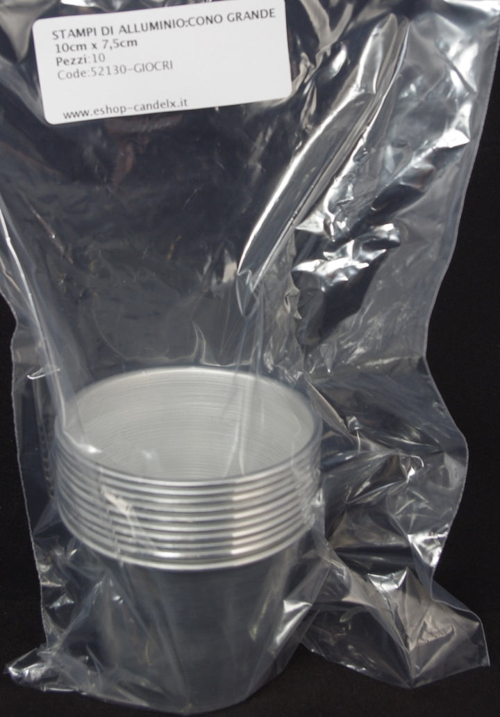 Stampi di alluminio: cono grande (diam. 10 cm - alt. 7,5 cm) , conf . da 5 pz.