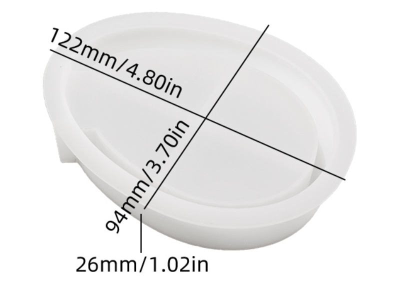 Stampo a forma di uovo con coniglio